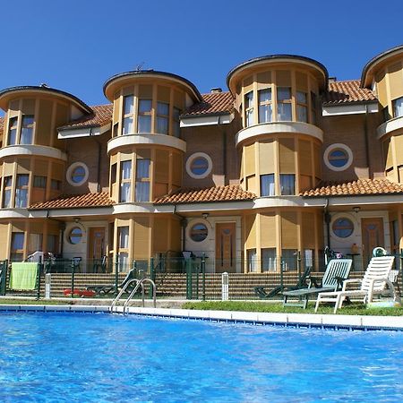 Apartamentos Quinto Sueno Noja Eksteriør bilde